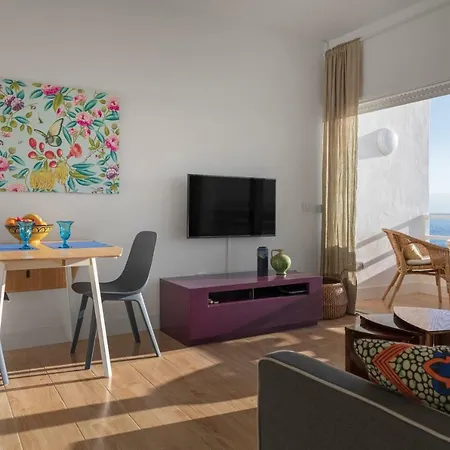 The Resthouse קנדלריה